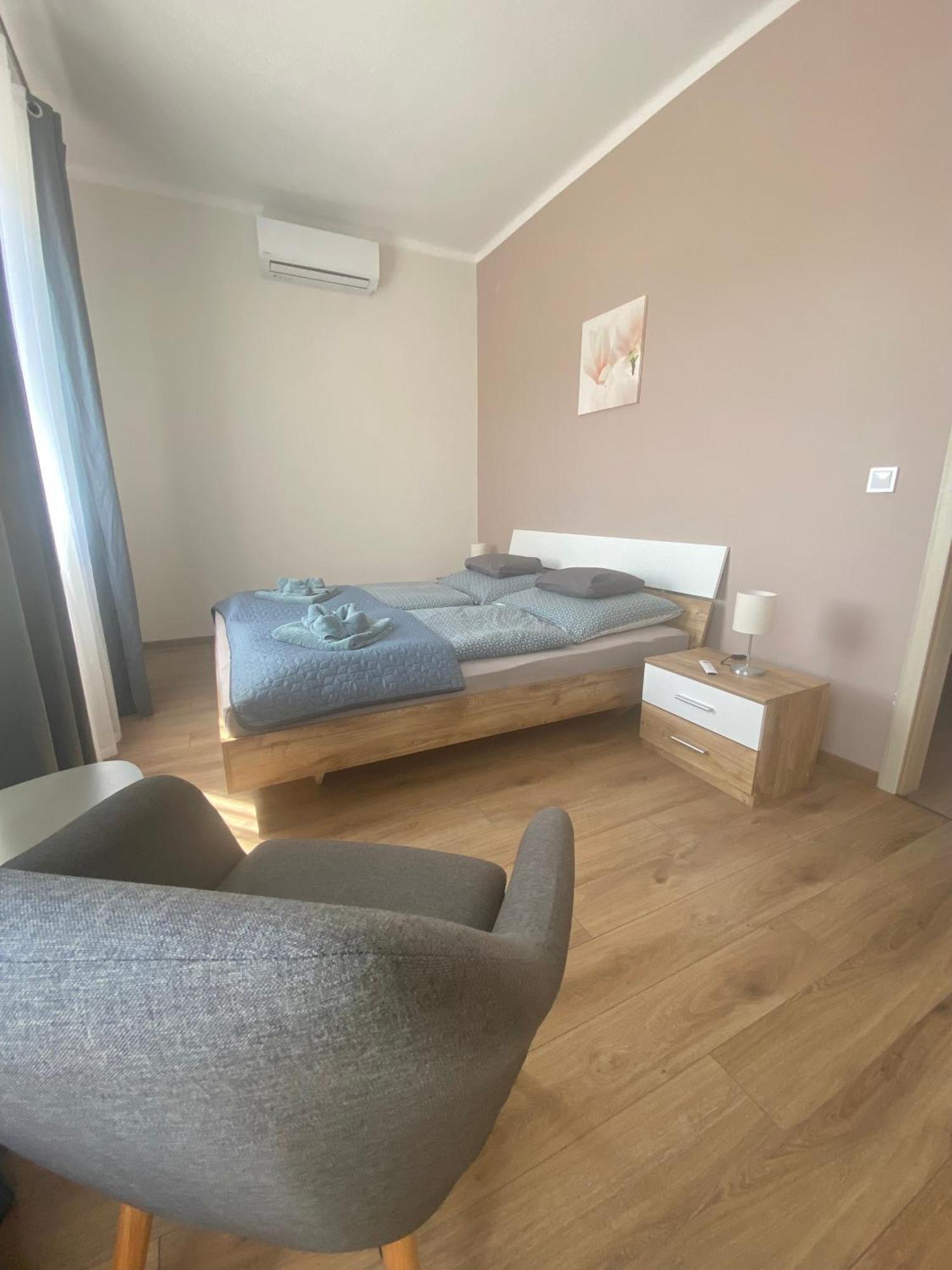 Azur Panorama Apartman Alsóörs Buitenkant foto